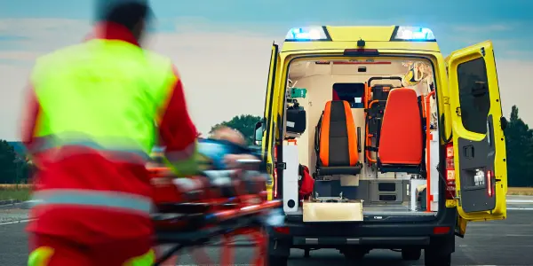  Emergency Ambulance Care